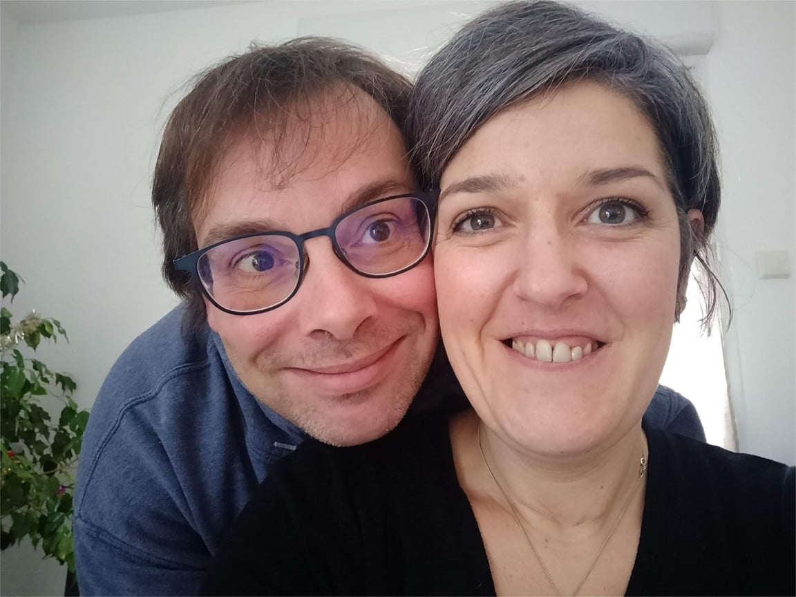 nicolas-celine-devant-ordinateur